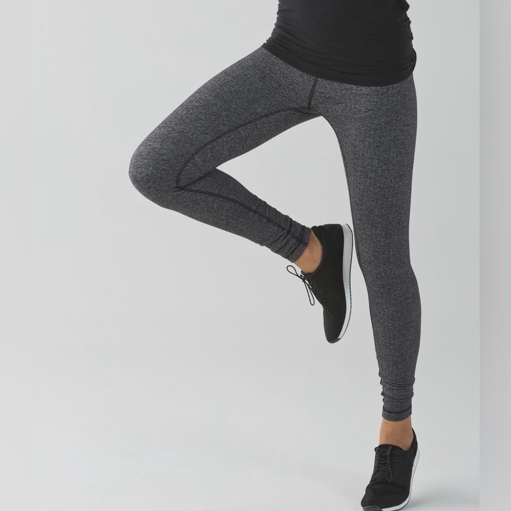 Lululemon Wunder Under Pant (Hi-Rise) In Heathered Herringbone Black Gray Sz 4